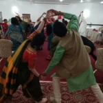 Women-SocialYoga-Participation-2