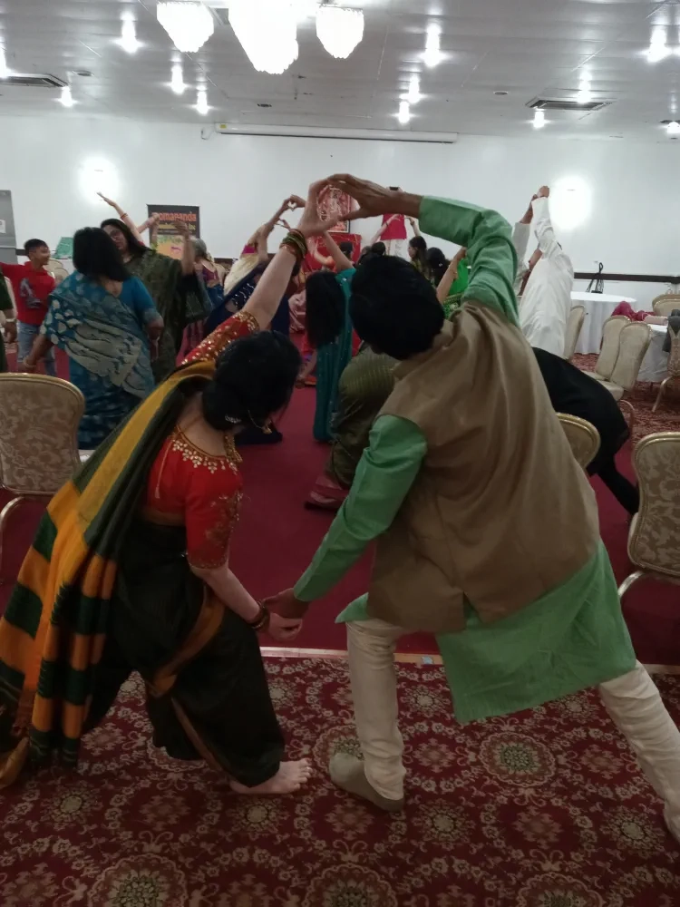 Women-SocialYoga-Participation-2
